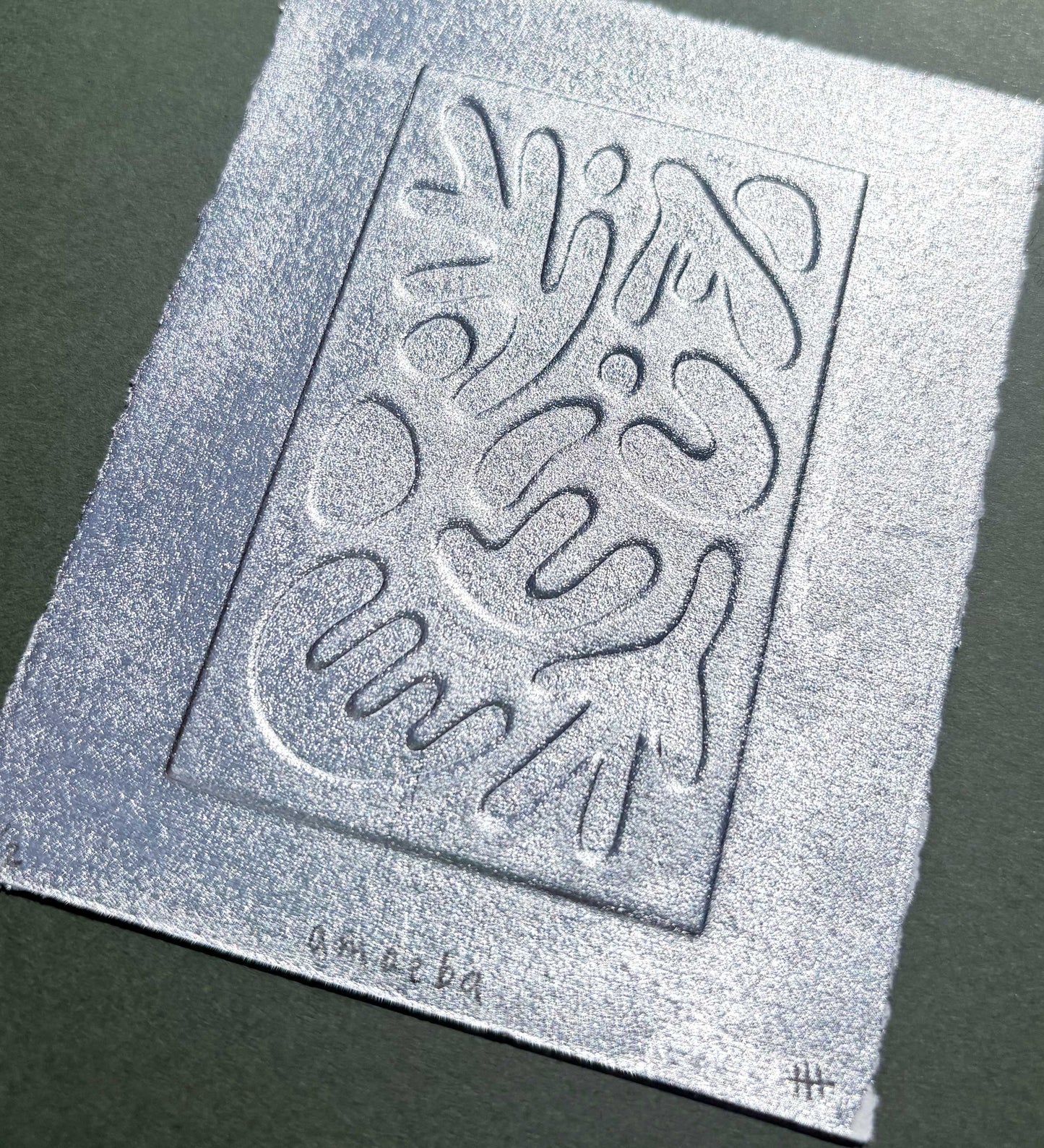"Amaeba" metallic leaf embossing