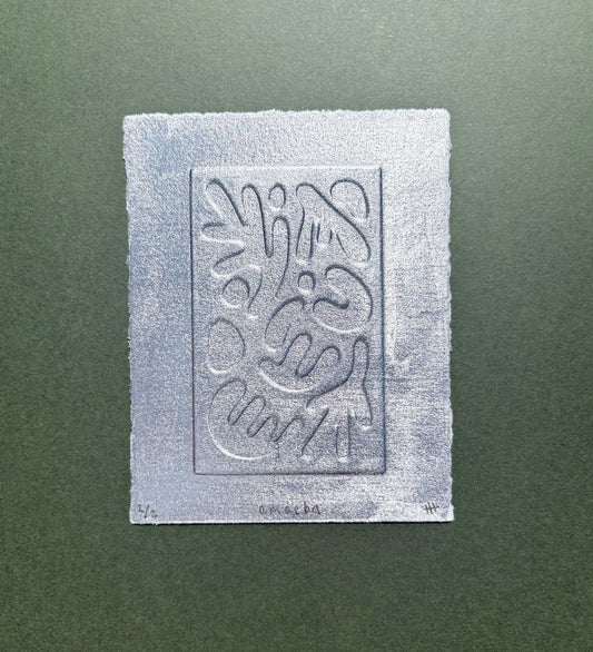 "Amaeba" metallic leaf embossing