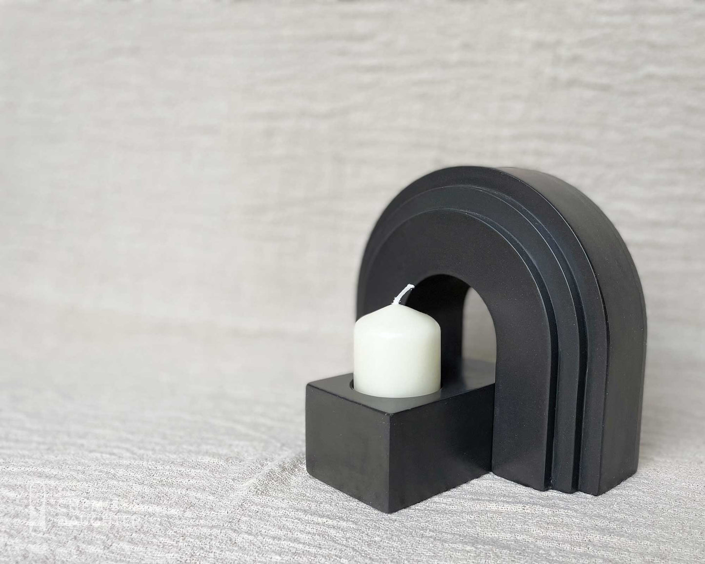 Arch candle holder / book end | Tri-colour
