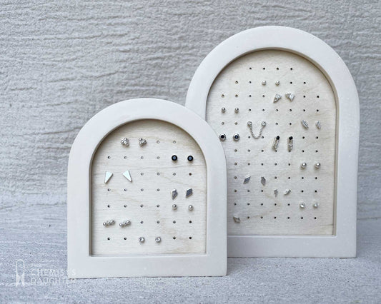 Earring storage | Plaster