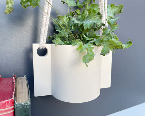 Hanging plant pot | Plaster