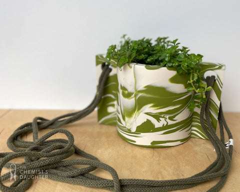 Hanging plant pot | Marble Chore
