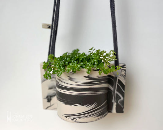 Hanging plant pot | Marble Charcoal