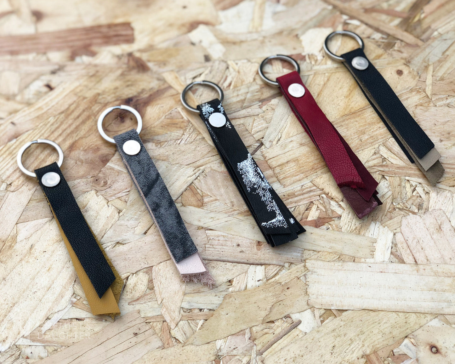 Recycled leather slim keyring