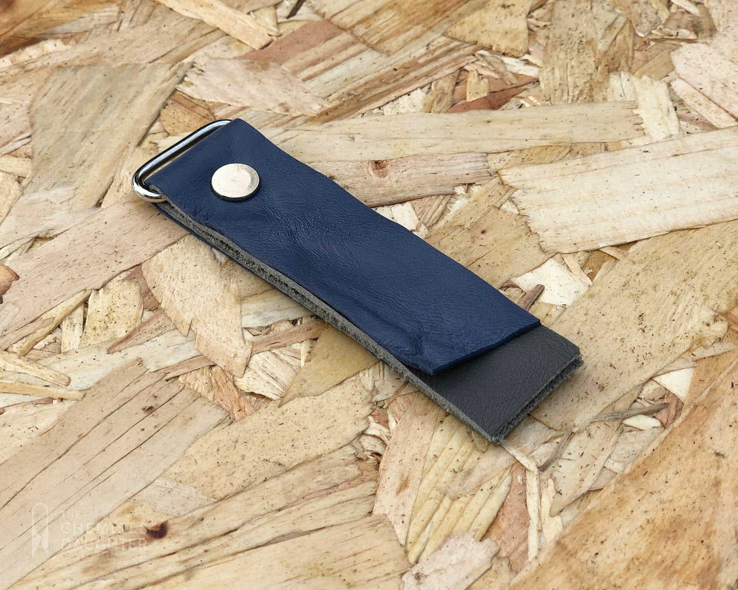 Recycled leather wide keyring